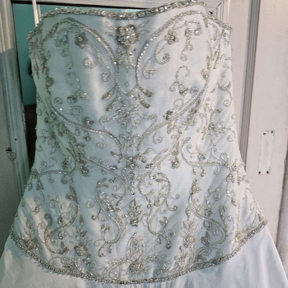 Allure Wedding Dress Size 12